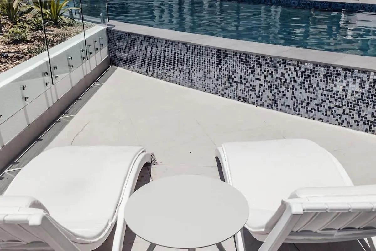 Azzure Bliss At Bokarina Beach كاوانا ووترز 0*,  أستراليا